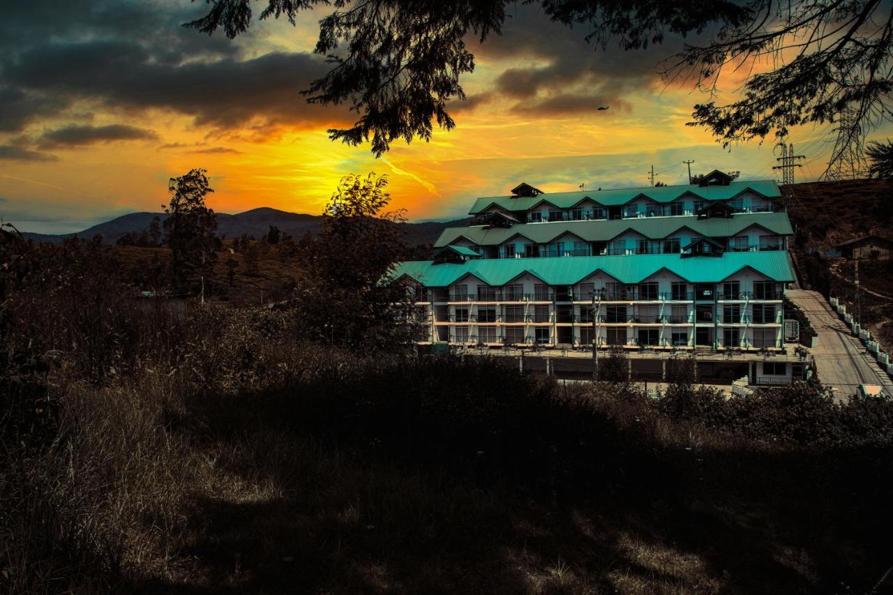 Moon Plains Luxury Apartments Nuwara Eliya Exterior photo